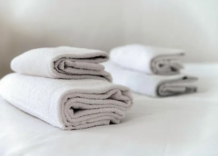 Me - Downtown * Como