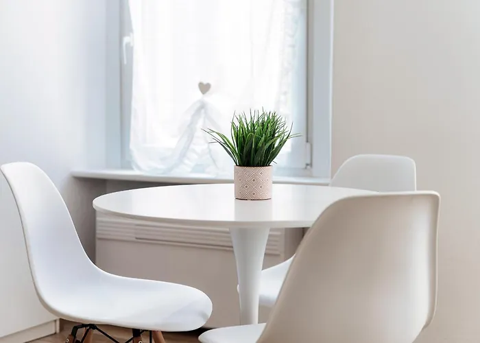 Apartment Me - Downtown *