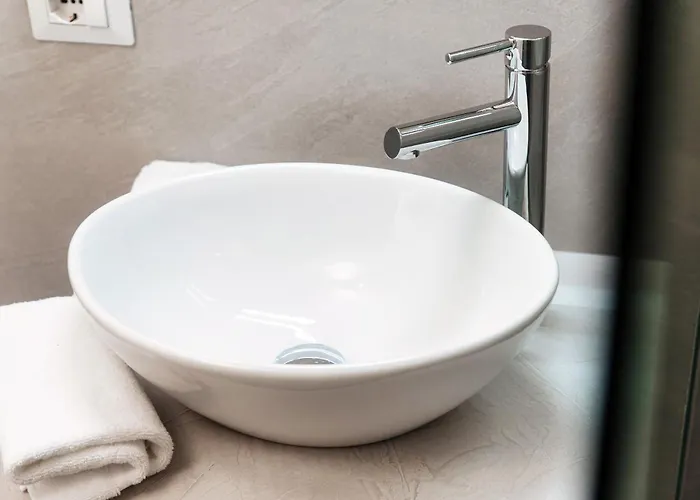 Me - Downtown Apartment Como